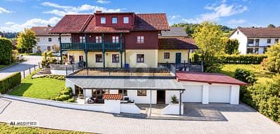 GROßZÜGIGES ANWESEN MIT SELTENHEITSWERT