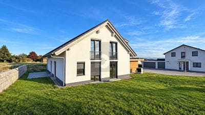 NEUBAU: IHR FAMILIENGLÜCK - INDIVIDUELL GESTALTET