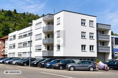 GROßES ANLAGEOBJEKT MIT AUFBAURESERVE