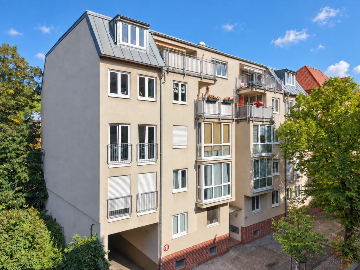 Kompakte Kapitalanlage mit Aufzug in zentraler Lage von Halle!