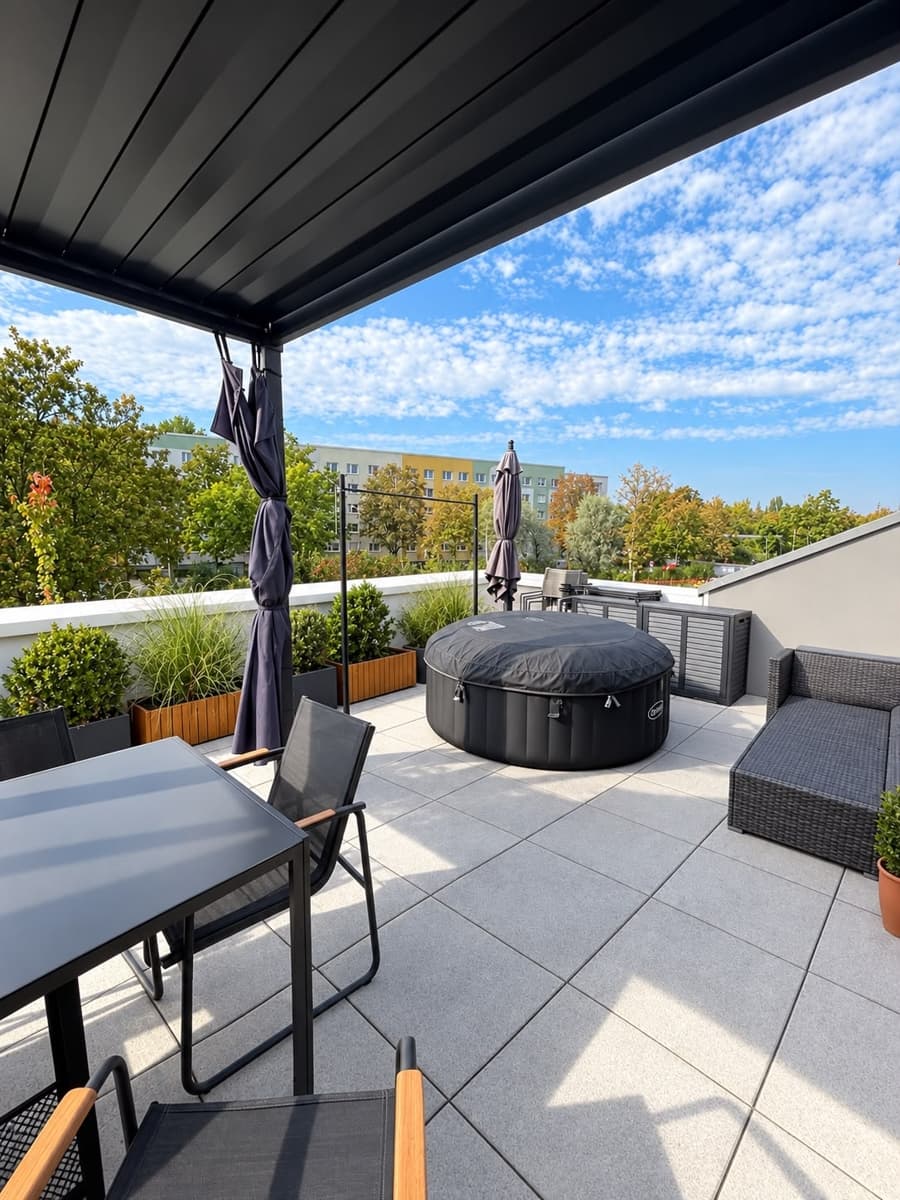 EXKLUSIVE 4-RAUM-WOHNUNG MIT TRAUMHAFTER DACHTERRASSE – WOHNEN MIT DEM GEWISSEN EXTRA!