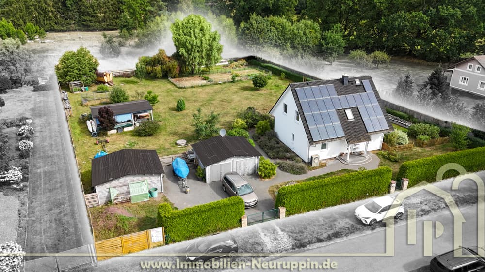 Einfamilienhaus von 2013 mit Wärmepumpe, Photovoltaik und großzügigem Grundstück in Schönberg bei Lindow
