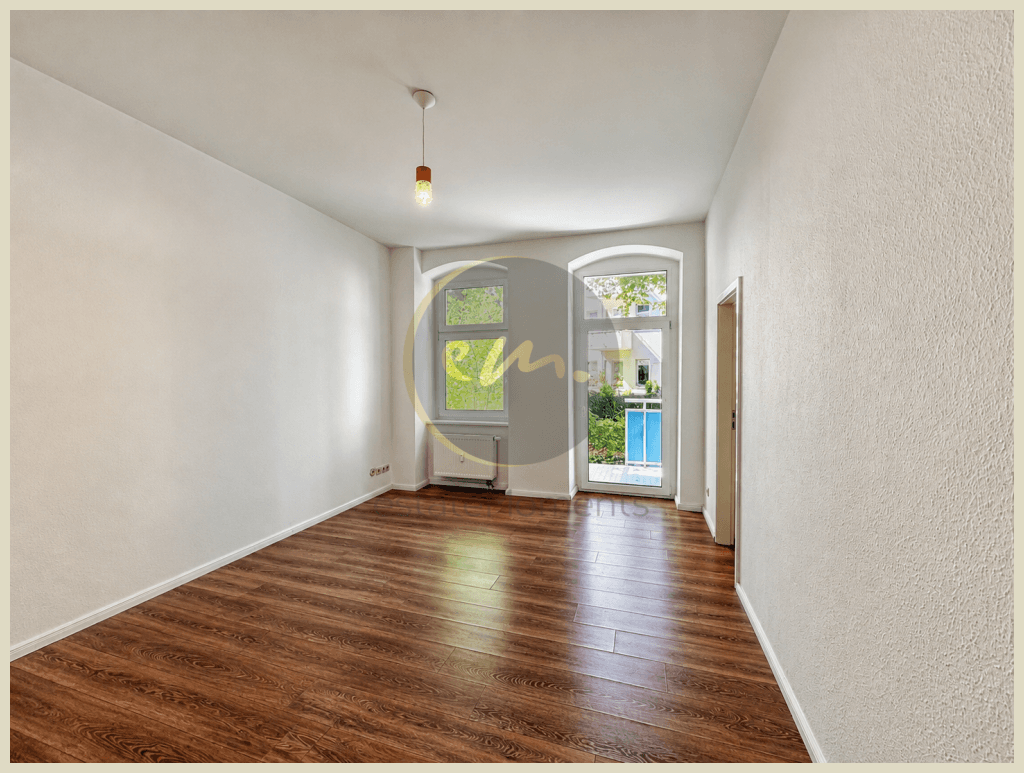 Hochparterrewohnung mit Balkon und Gartennutzung im ruhigen und geschlossenen Innenhof