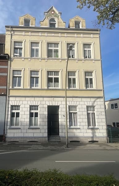 Mehrfamilienhaus im Herzen von Bottrop. Charmantes Anlageobjekt mit solider Mieterstruktur