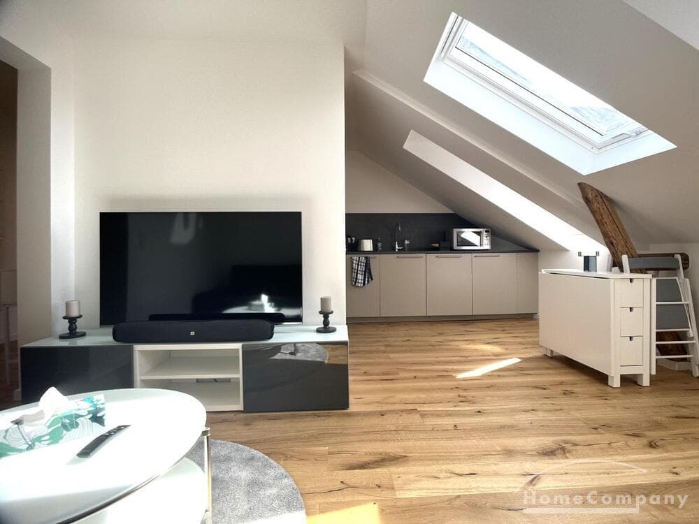Nordend (AG8071060) Sanierte & möblierte Dachgeschosswohnung