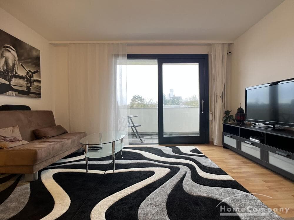 Schwalbach
8072417 -
Neu möbliertes Apartment mit PKW-Stellplatz