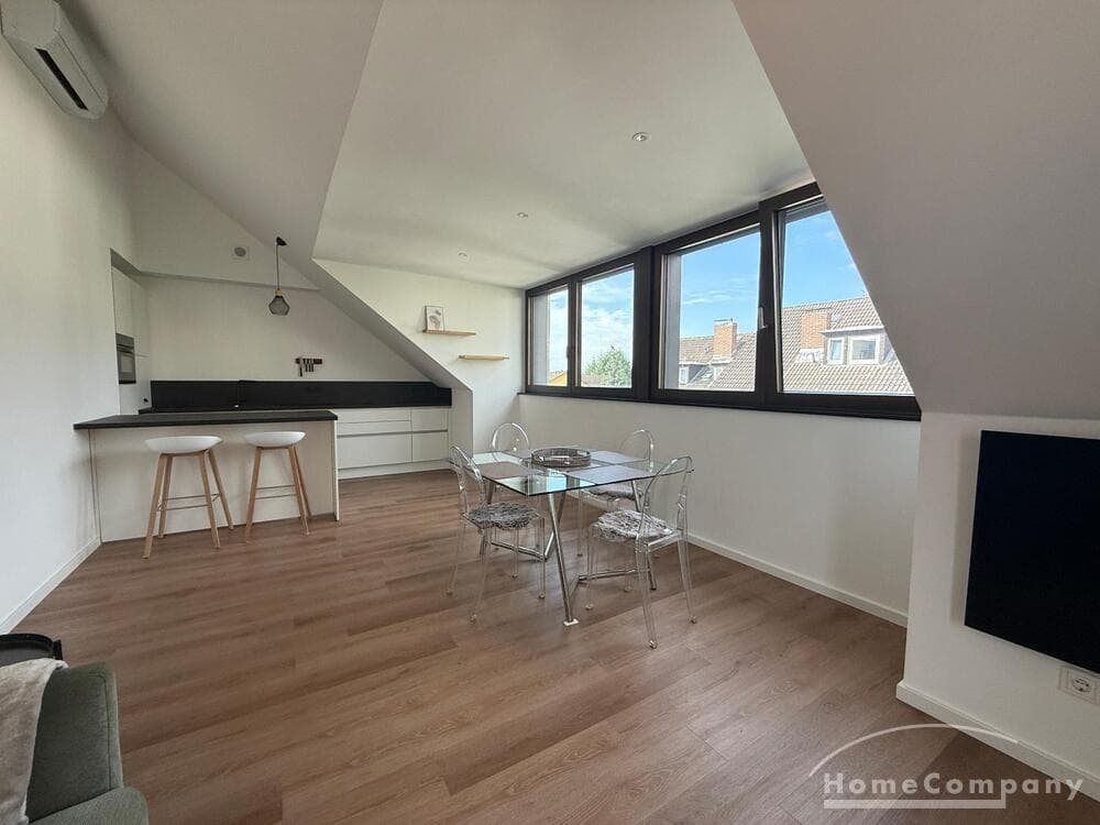 Rödelheim 8072694 - Modernes Dachgeschoss mit Balkon & hochwertiger Ausstattung