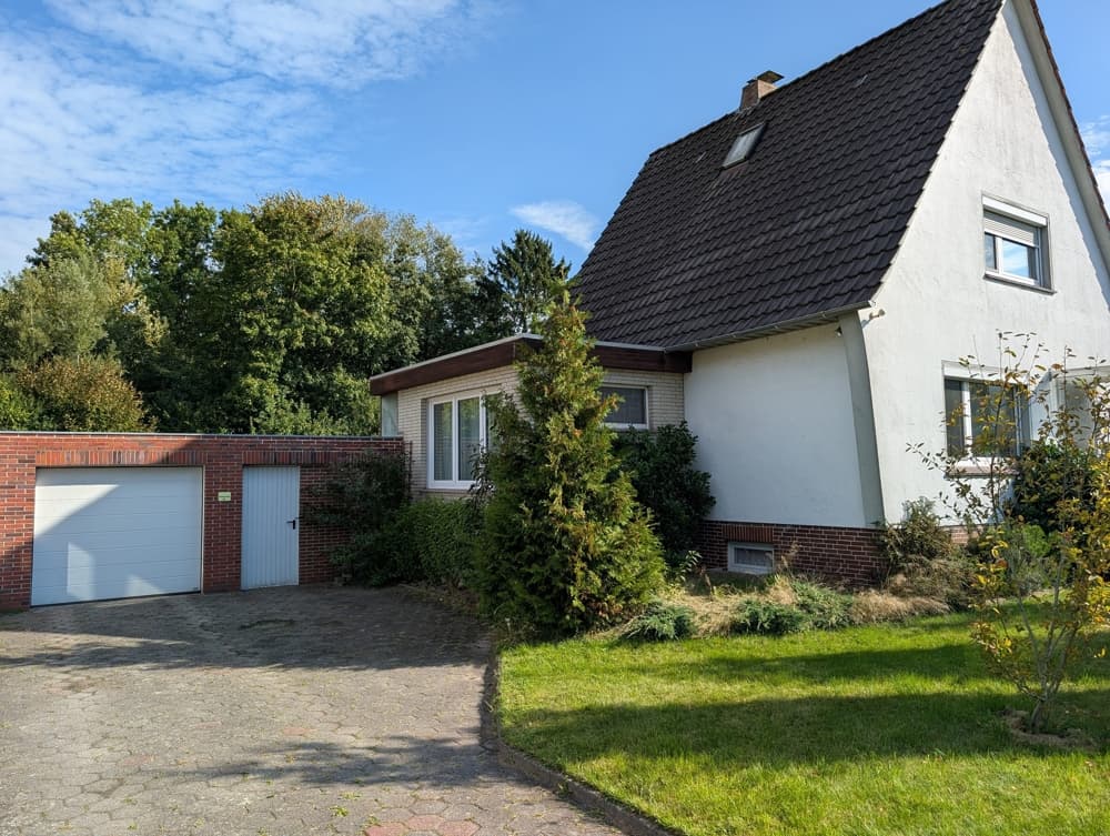 +++Ideal für die kleine Familie!+++
Einfamilienhaus mit großem Garten!