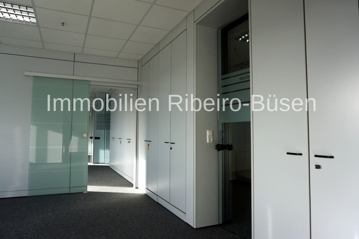 Attraktive Büroeinheit:
top Ausstattung
& top Lage!