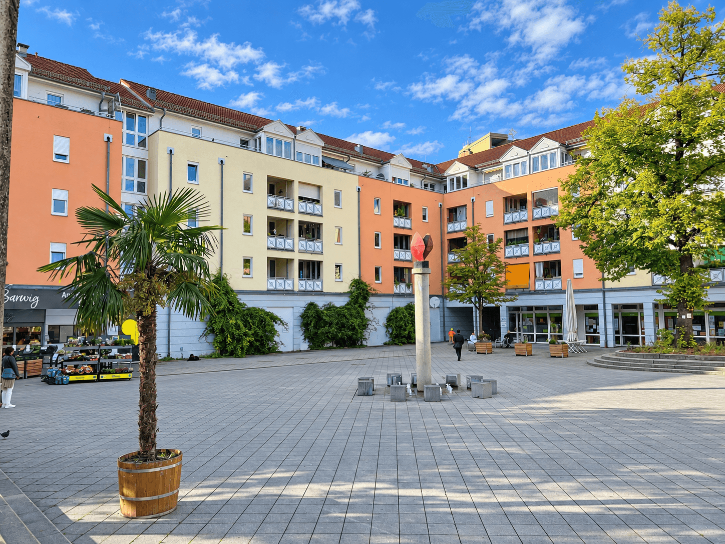 Modernisierte 2-Zimmer-Wohnung mit Loggia & neuem Bad in Freiburg-Zähringen