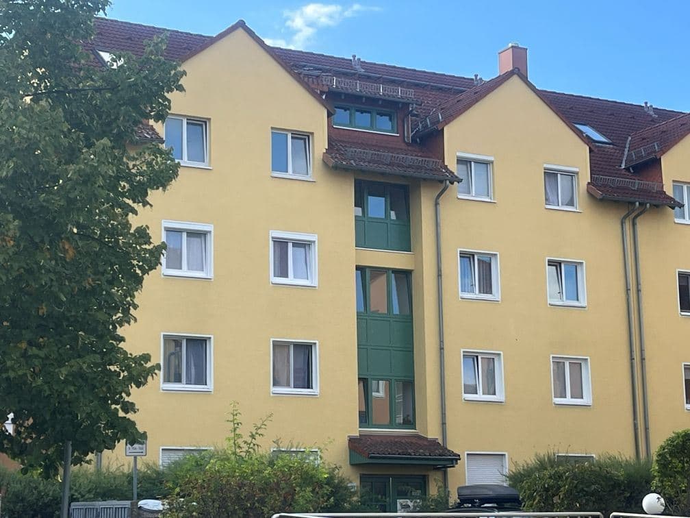 Kapitalanlage - Attraktive, vermietete Eigentumswohnung mit Balkon und Stellplatz!
