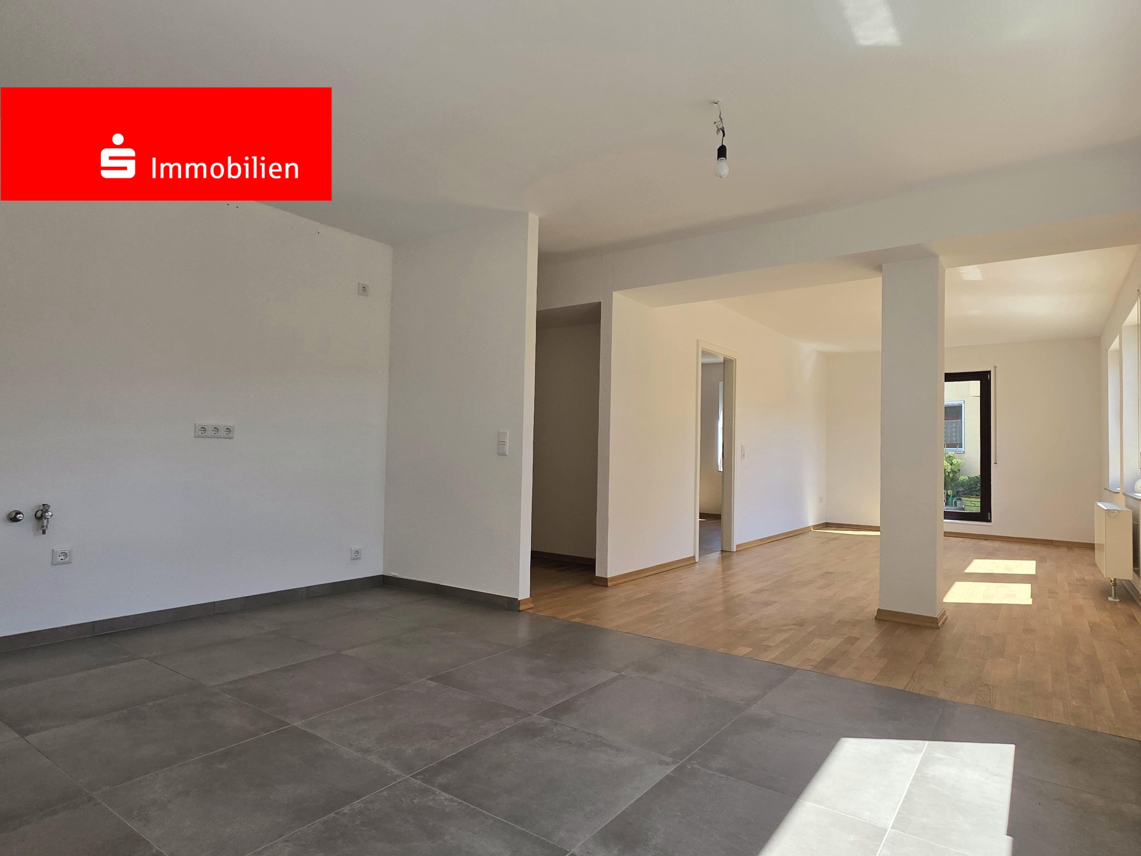 Moderne Etagenwohnung mit eigener Terrasse