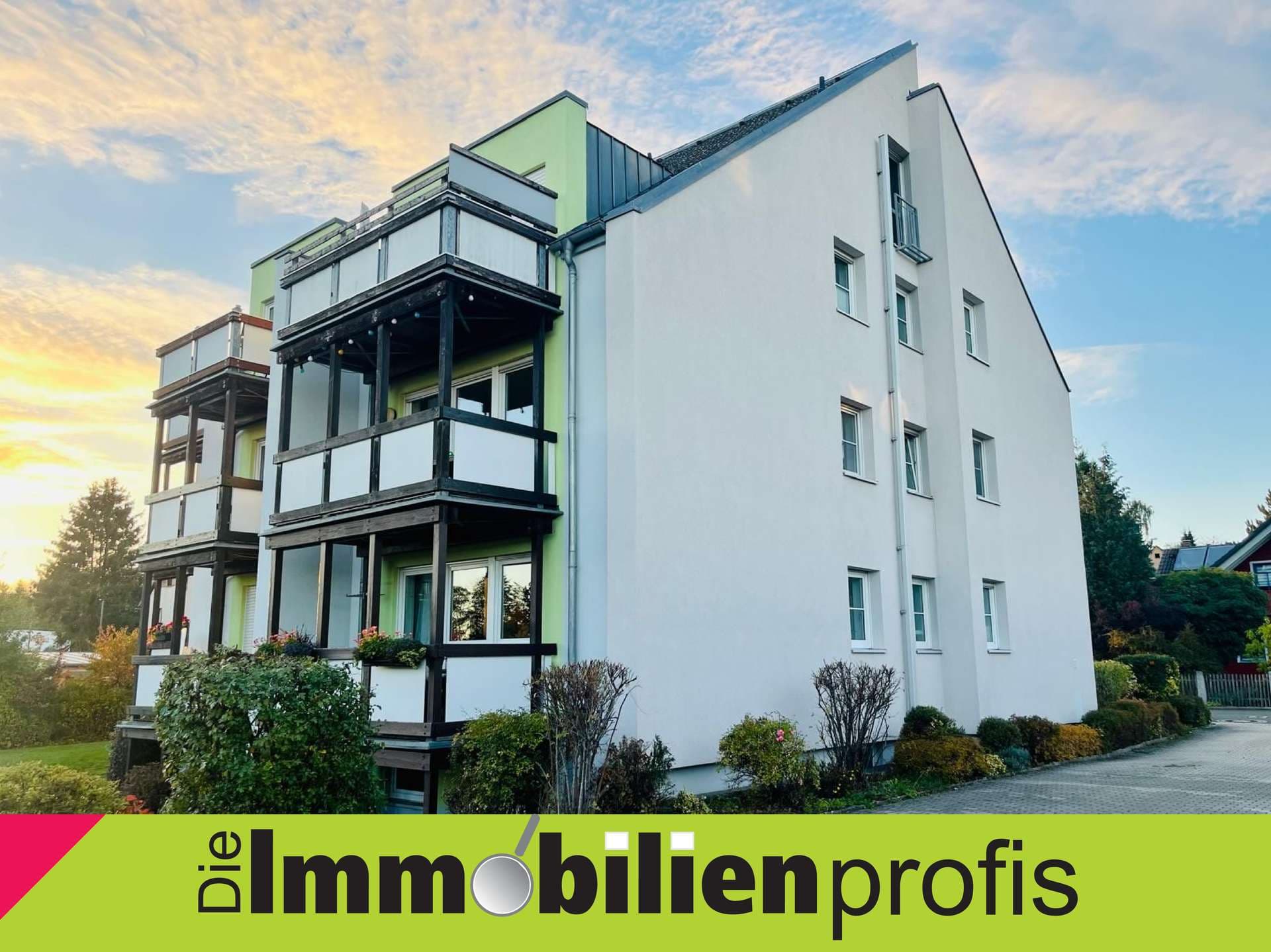 H-53088 - Attraktive 3-Zi.-Wohnung mit EBK, 2 Balkonen und Garage in Gattendorf