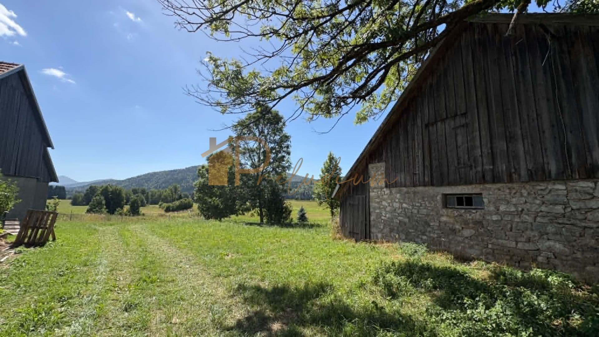 Haus Ravna Gora, 8.760m2