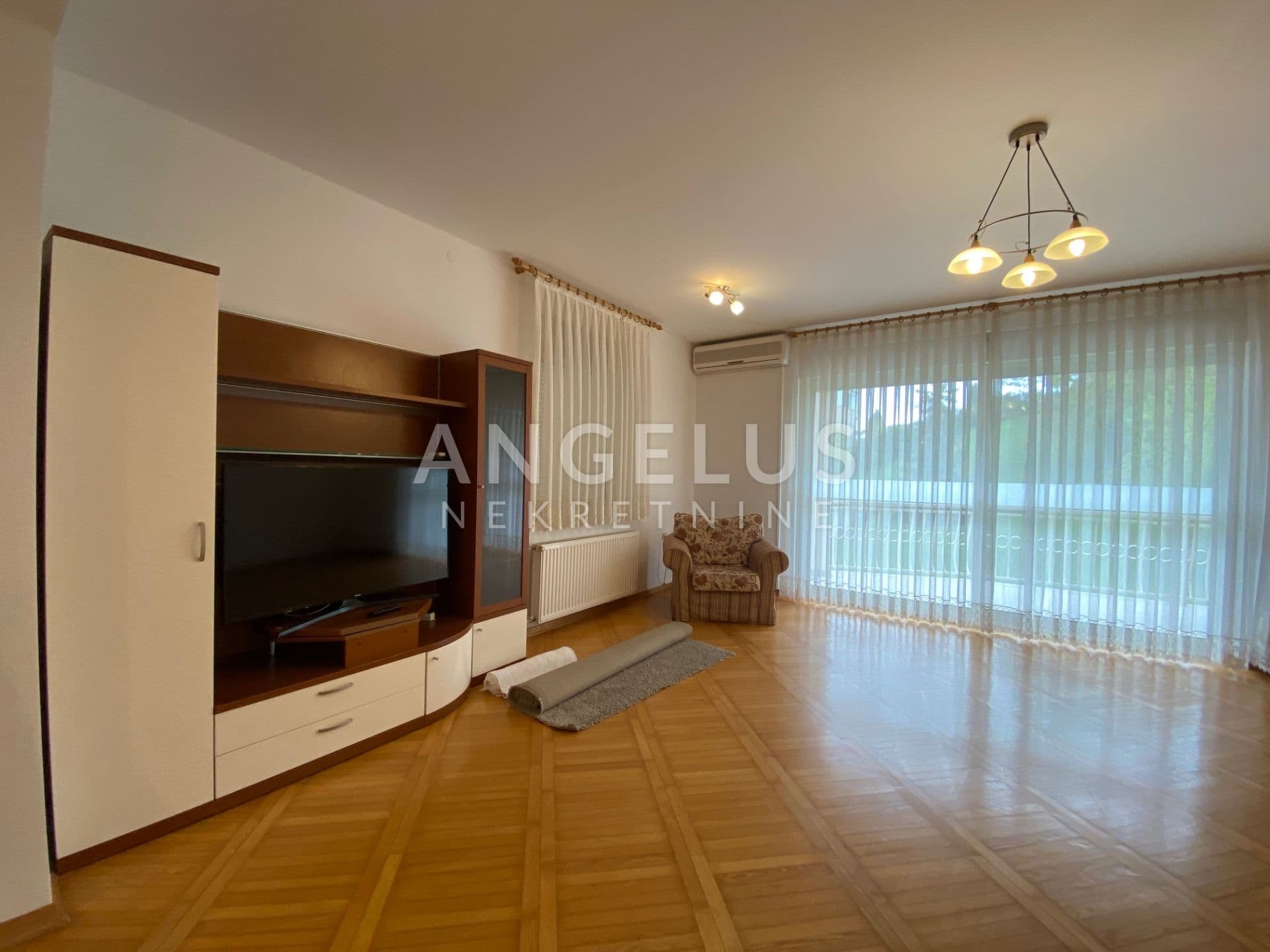 Wohnung Šestine, Podsljeme, 145m2