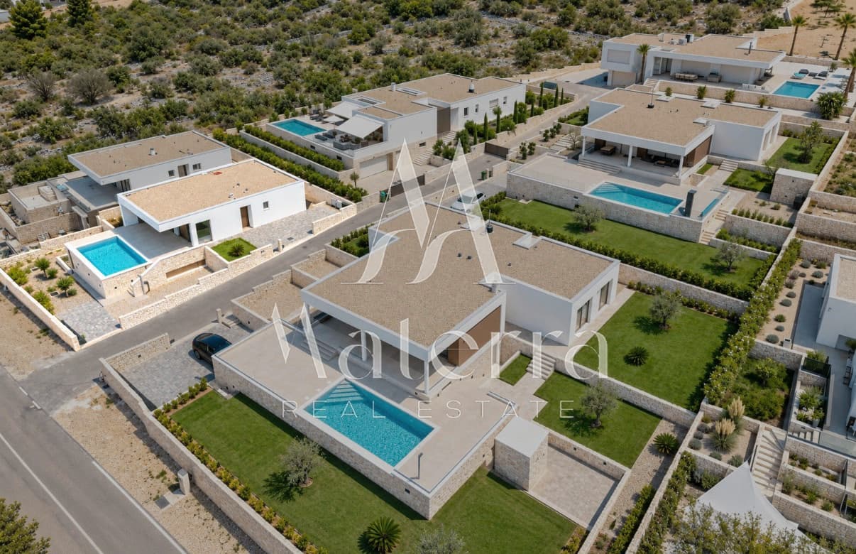 PRIMOŠTEN - HAUS MIT POOL, MEERBLICK