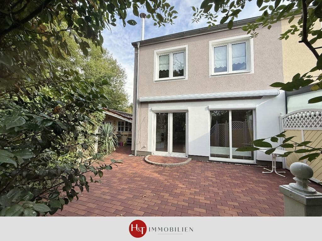 Reihenendhaus mit Kamin, Garten & viel Wohnkomfort