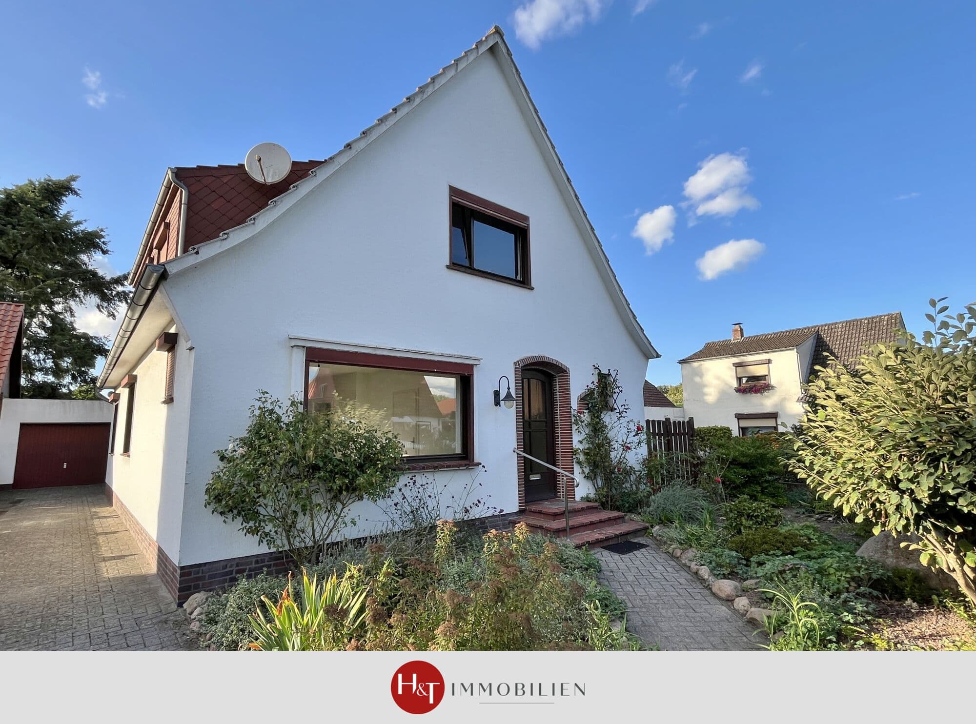 Ruhige Lage mit viel Potenzial! Einfamilienhaus mit Süd-Grundstück!