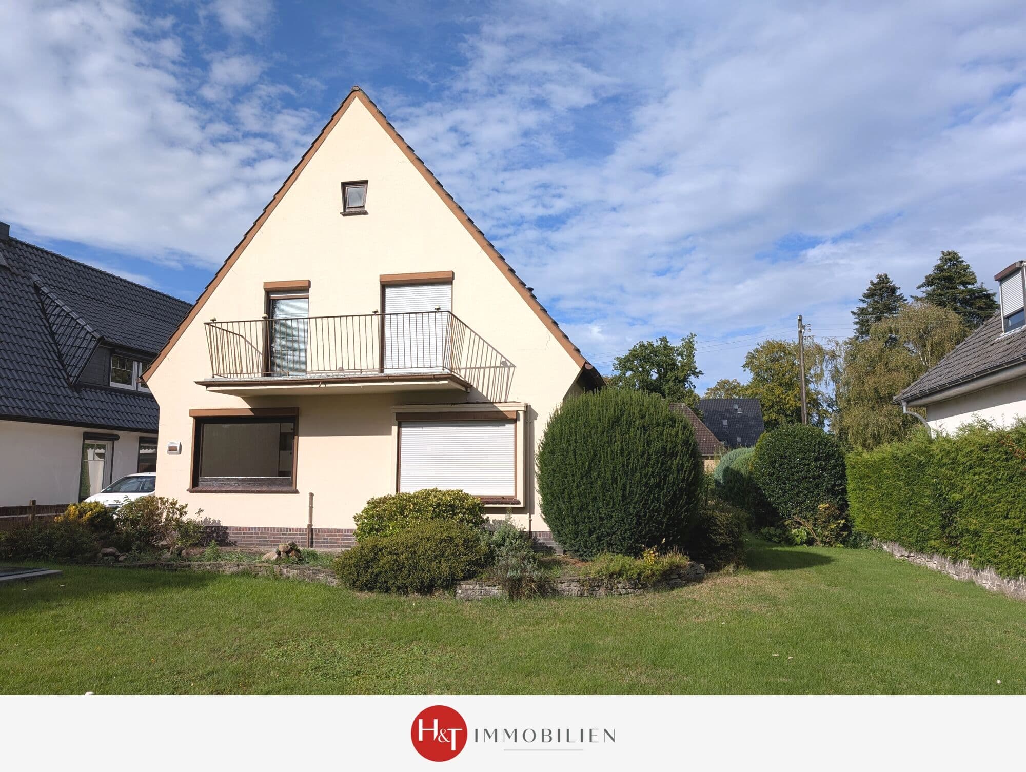 Charme trifft Potenzial: solides Haus, Garage & Garten