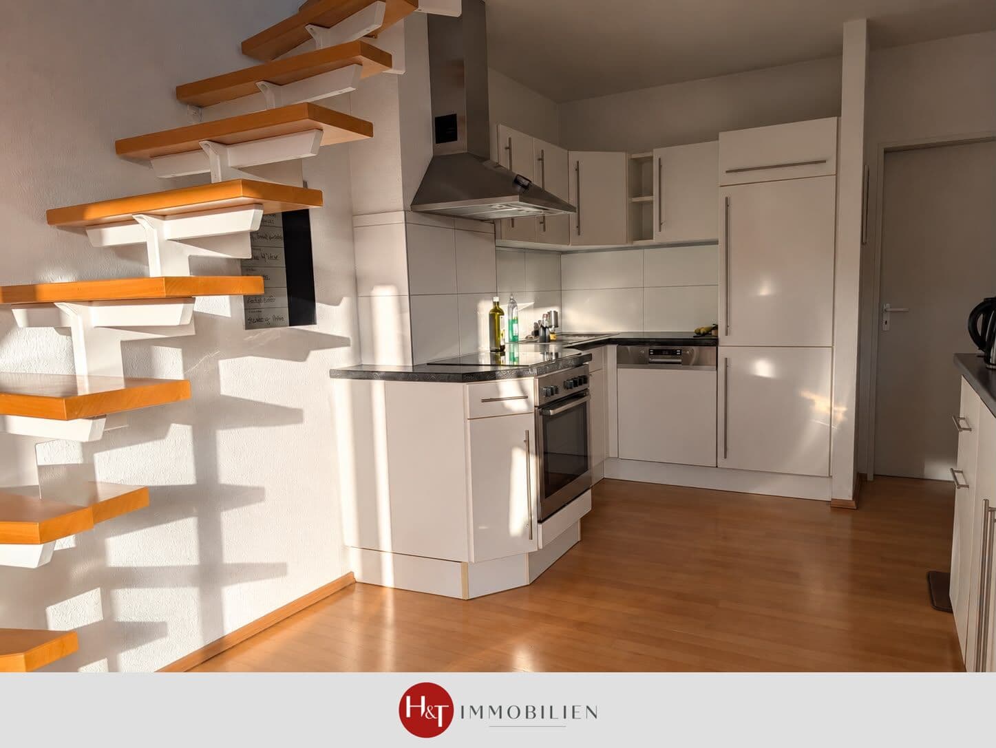 3‑Zimmer-Maisonette Wohnung mit Garage am Bürgerpark
