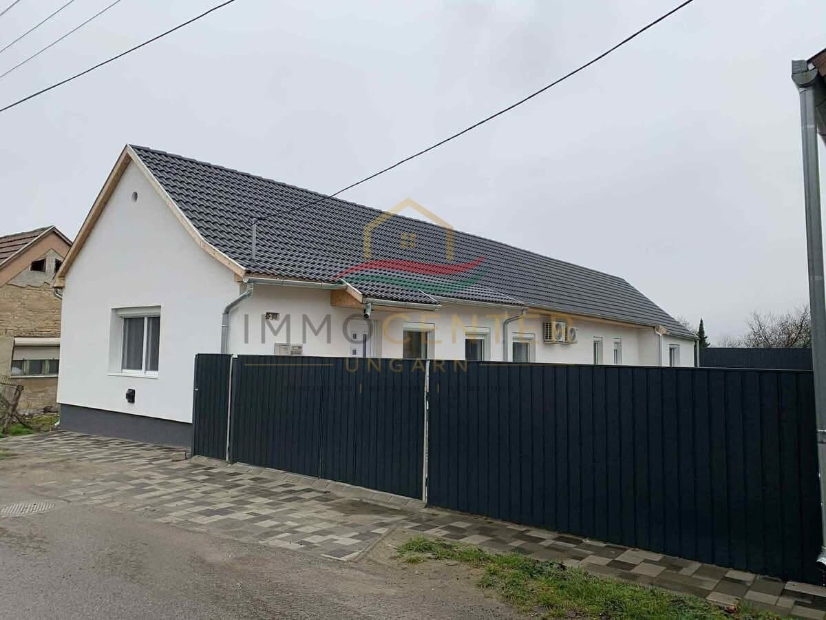 (BAA) Komplett renoviertes Landhaus in ruhiger Lage