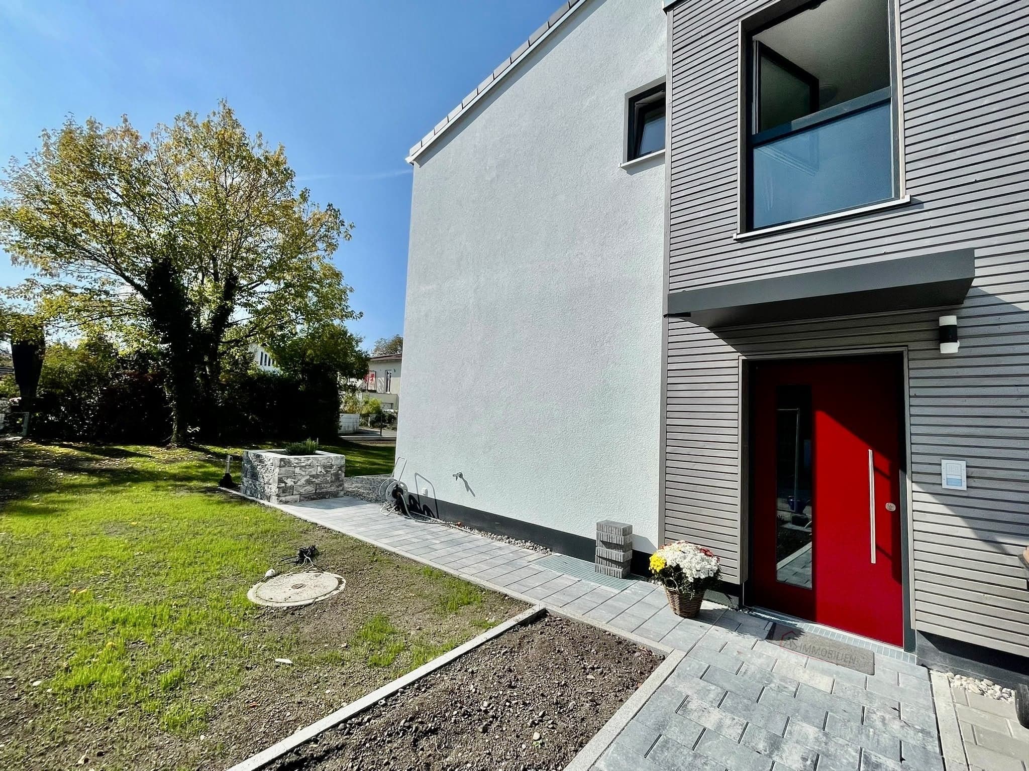 Moderner Architekten Neubau - Erstbezug - sehr helle, ruhige 3 Zimmer DG-Wohnung - Gräfelfing