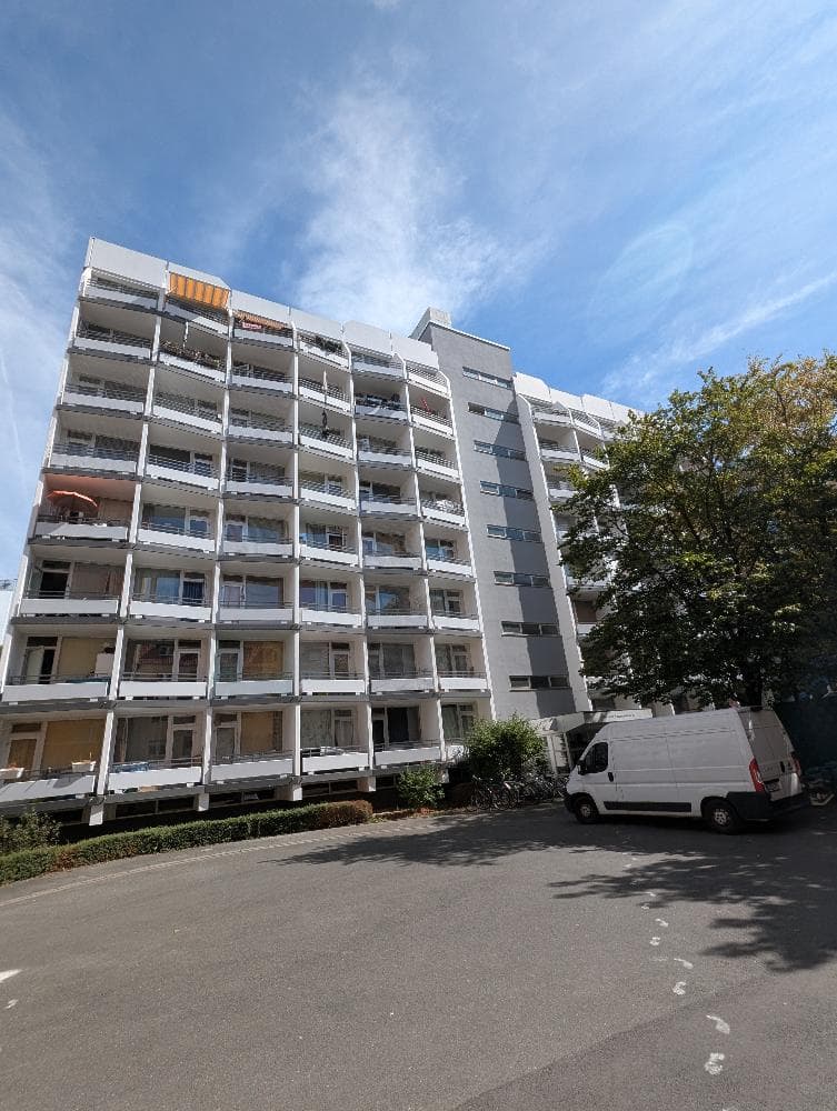 Zwei charmante Singleappartements in begehrter Lage von Köln-Zollstock zu verkaufen