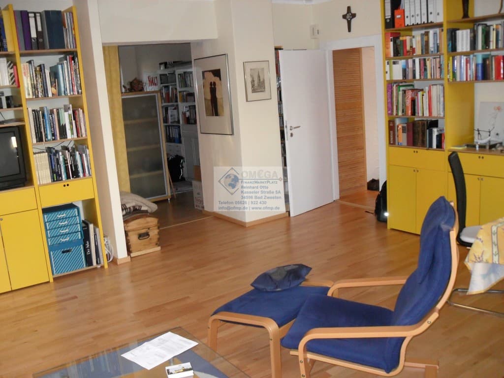 Schöne modernisierte Altbauwohnung in ruhiger Wohngegend Fasanenhof mit Garage