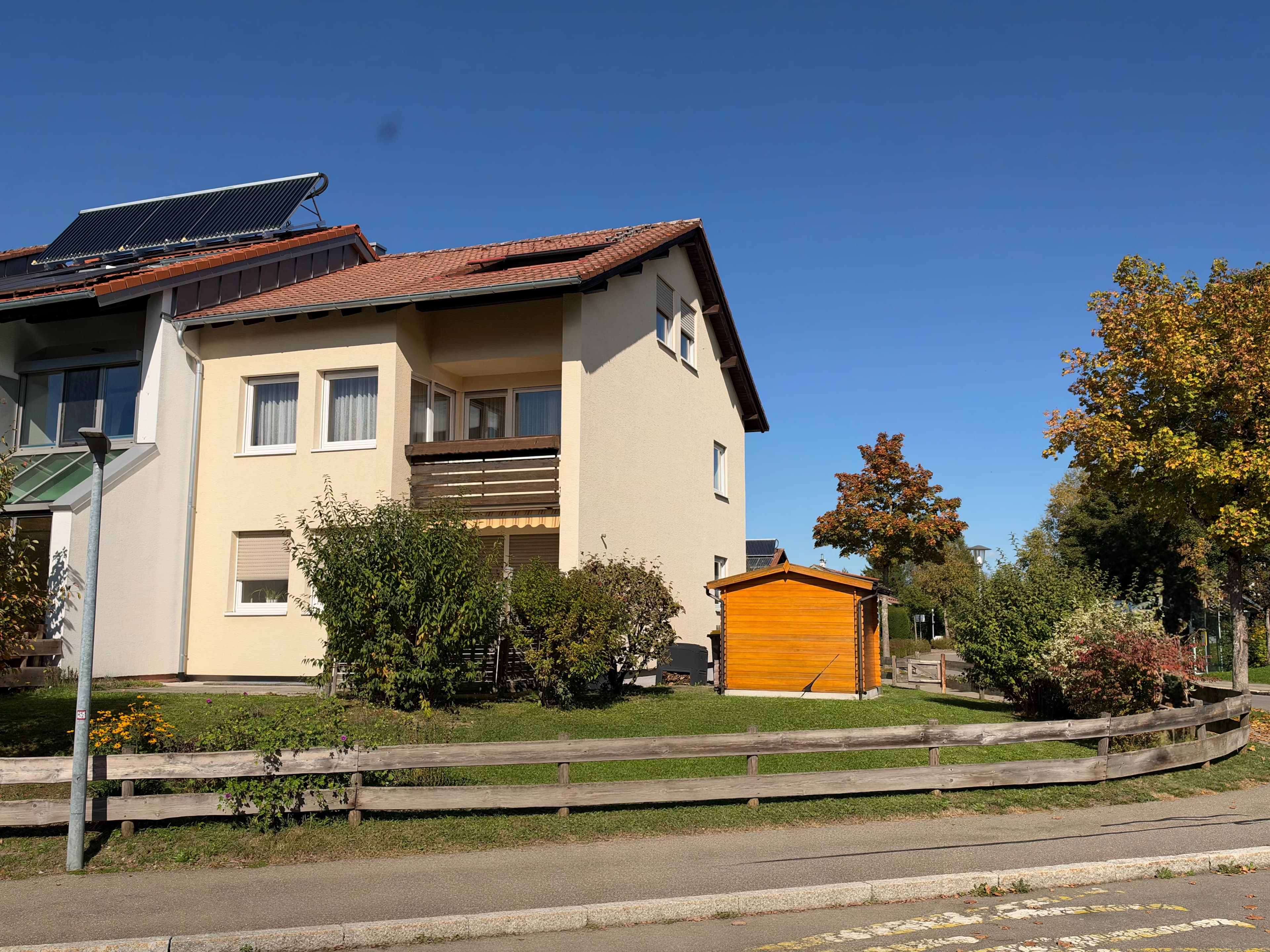 Familien willkommen! Schönes Reiheneckhaus mit Garten in toller Wohnlage von Isny