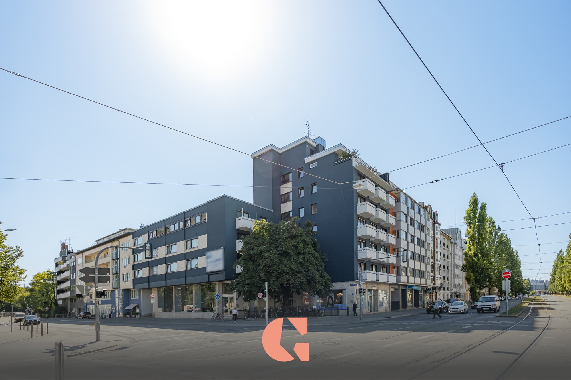 Nähe Münchner Freiheit und LMU
-
Bezugsfreies Apartment mit moderner Ausstattung