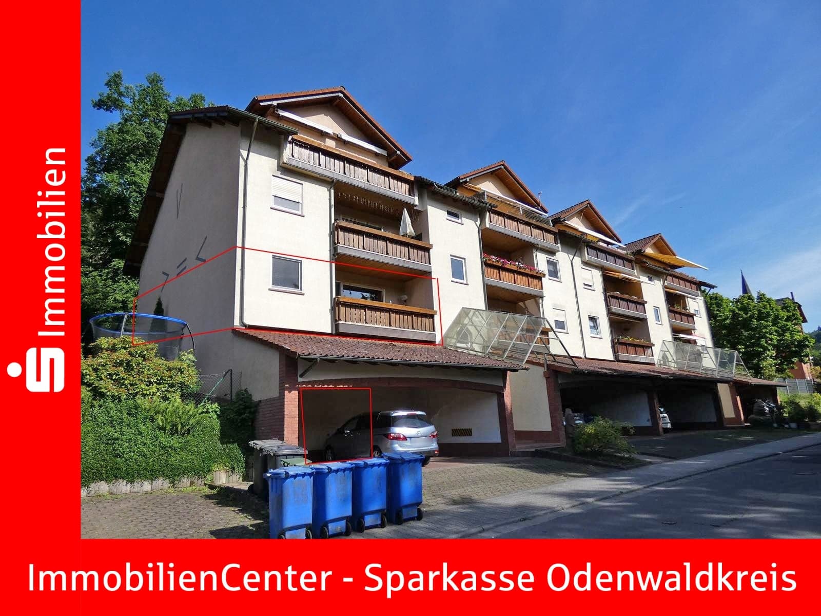 Hier können Sie oder Ihre Mieter kurzfristig einziehen - Top gepflegte 4 ZKB mit Carport