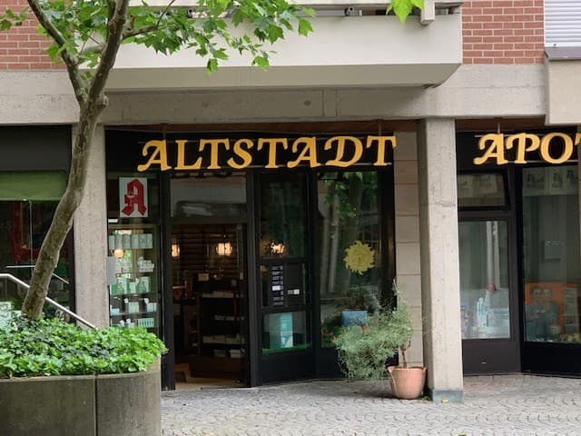 Atelier- / Praxis- / Büro- / Ladenräume...