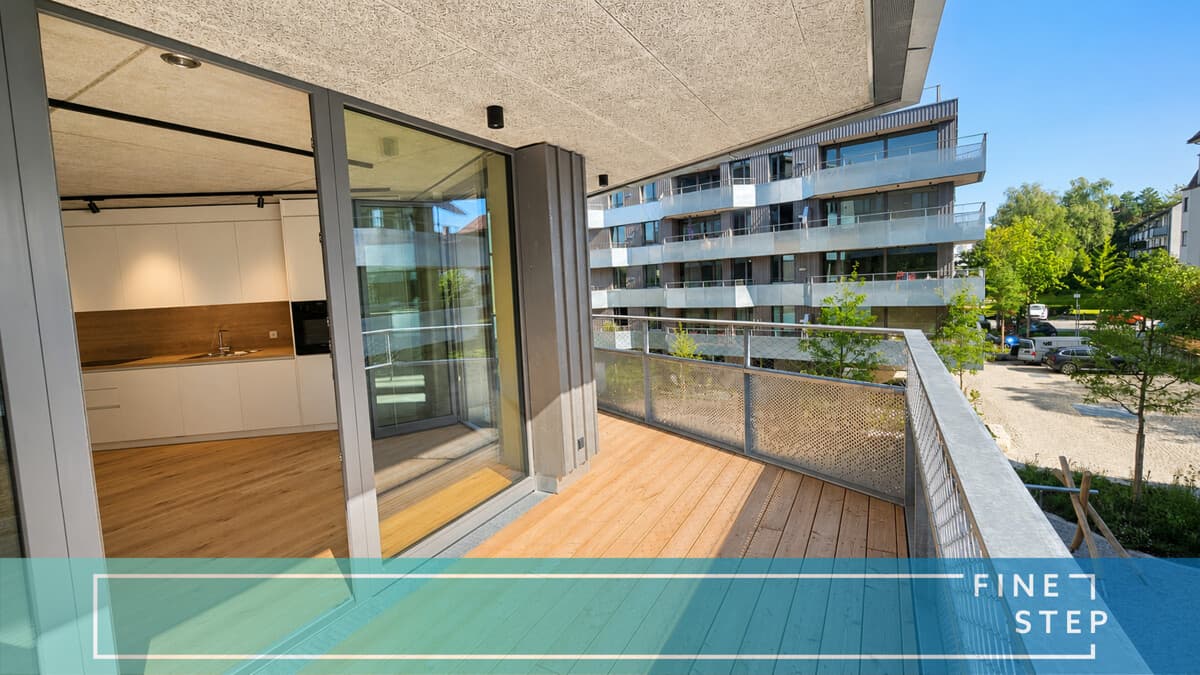 Designstarke Wohnung mit großem Balkon und maßgefertigter Einbauküche