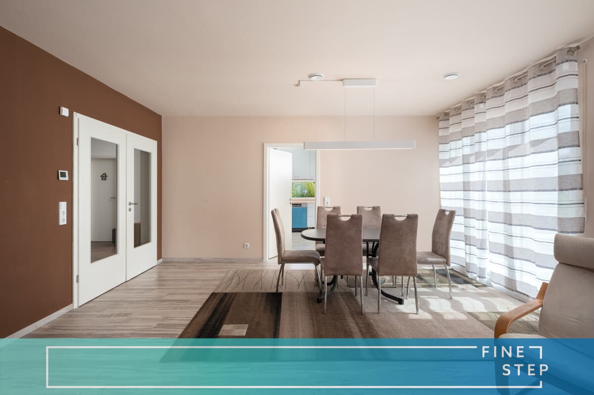 Einfamilienhaus mit 167 m², Dreifachgarage, PV & Alpenblick – München gut erreichbar