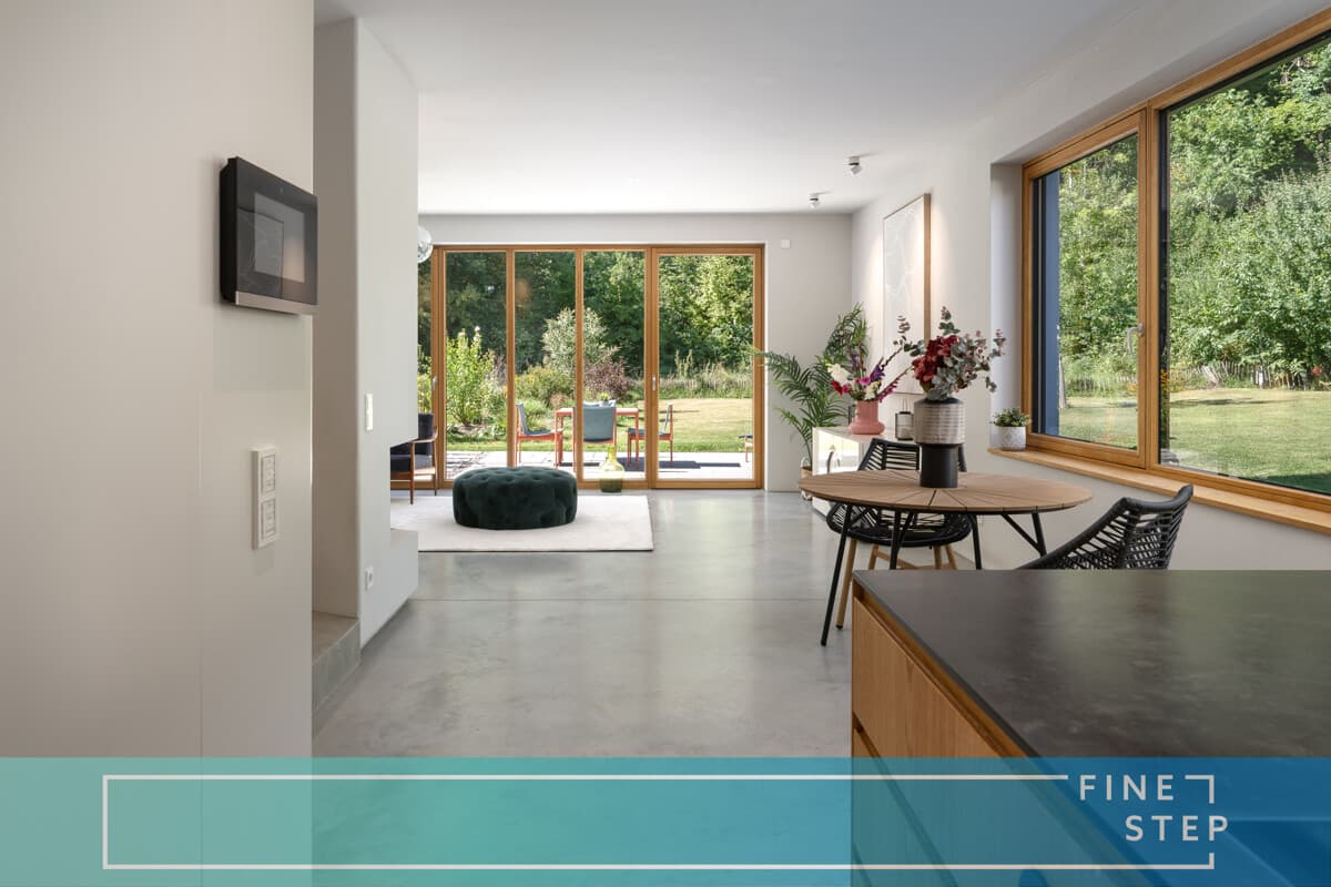 Hochwertiges Architektenhaus auf 894 m² in privilegierter Waldrandlage