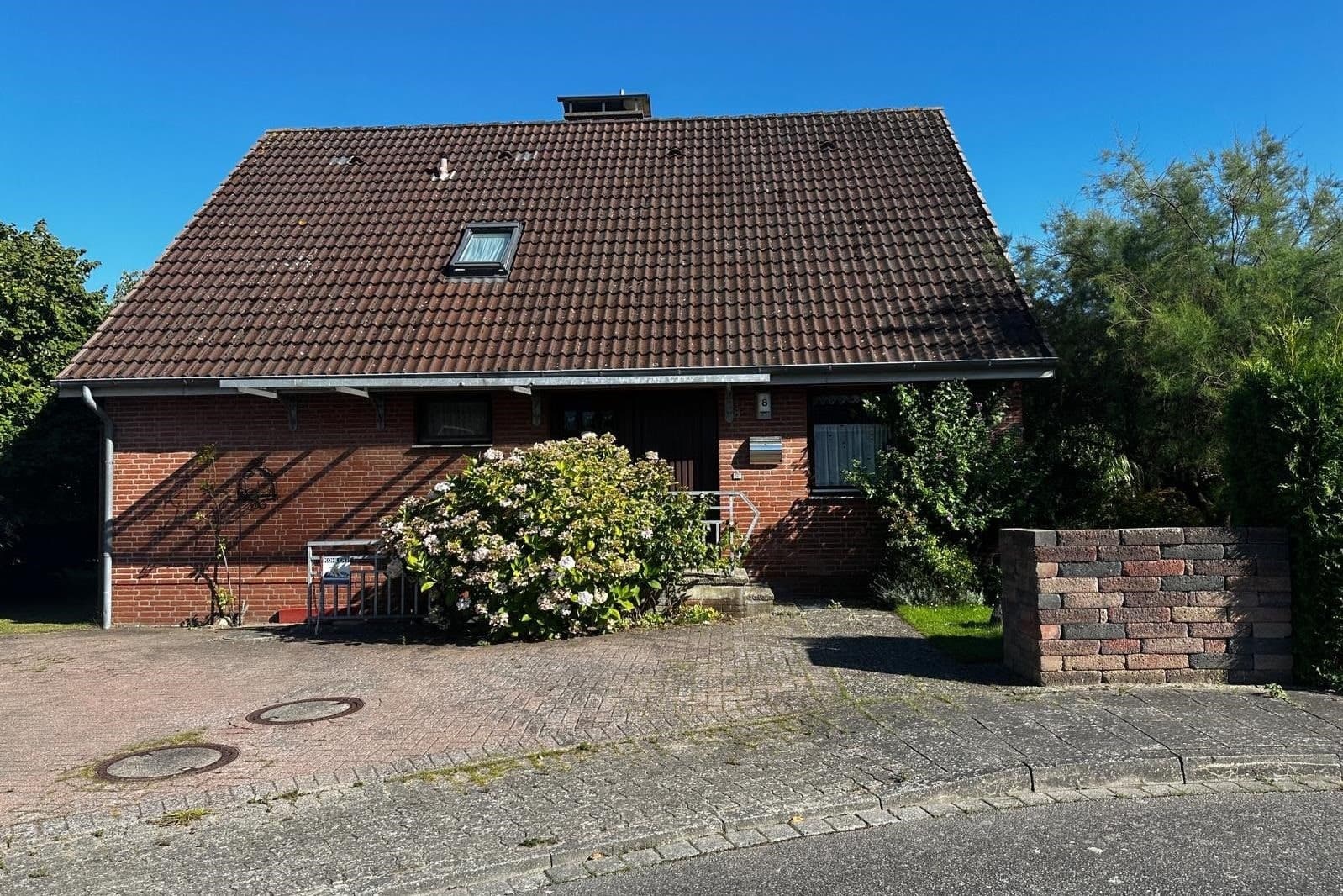 Einfamilienhaus mit Einliegerwohnung