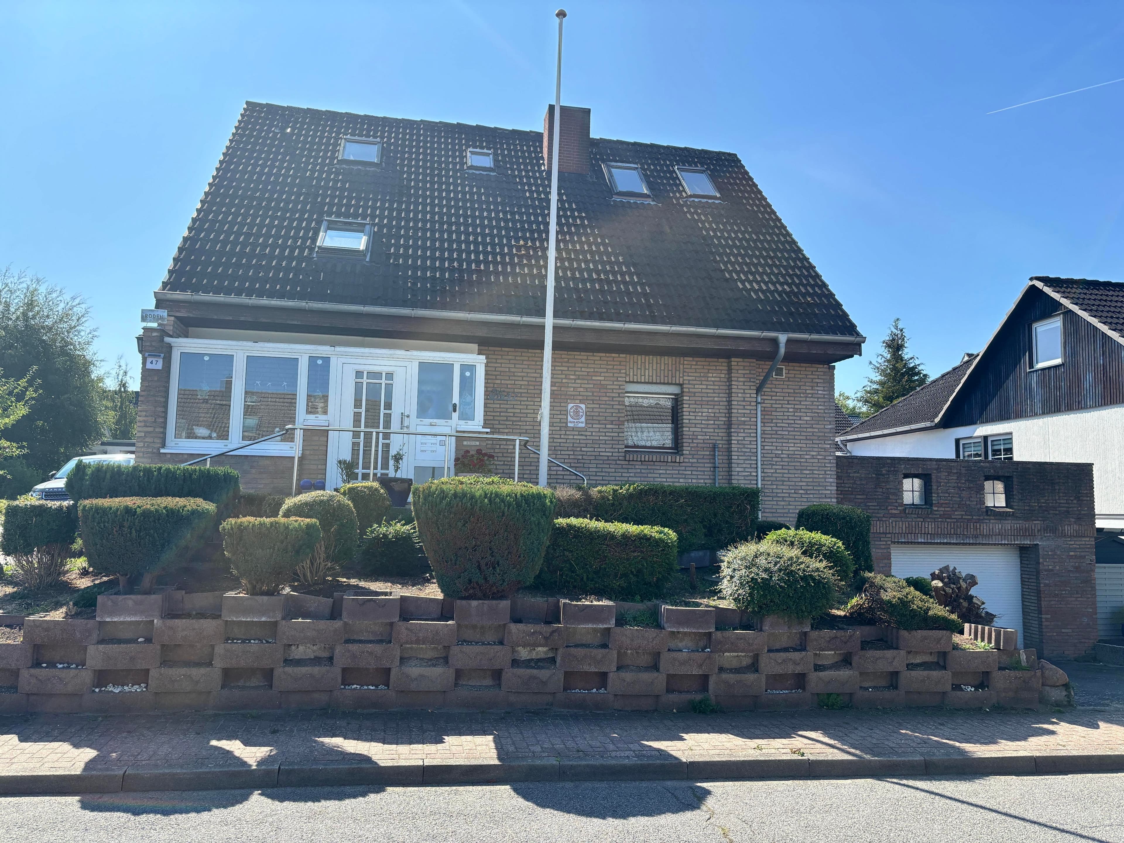Großzügiges Zweifamilienhaus in Heiligenhafen