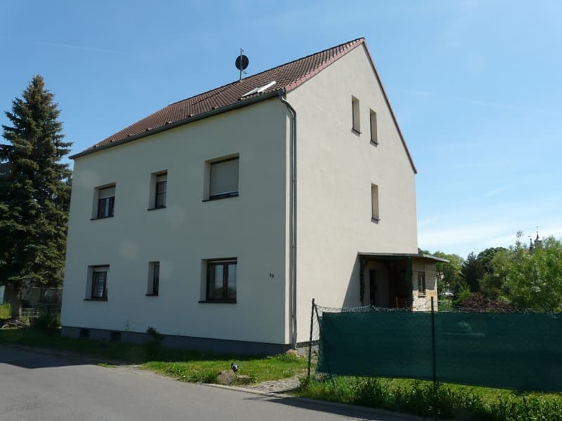 neuer Preis - 2/3 Familienhaus in grüner Umgebung mit Blick zum Schloss an der Mulde