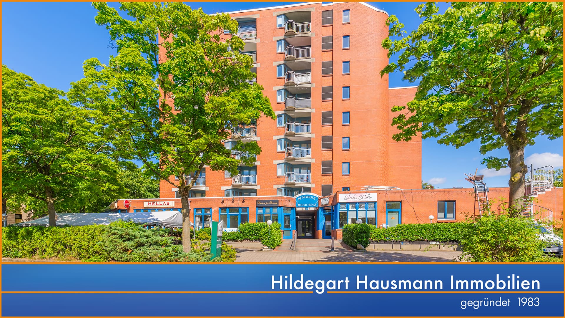 Großzügige 2-Zimmer-Wohnung mit Südloggia und Parkblick in zentraler Lage von Garstedt
