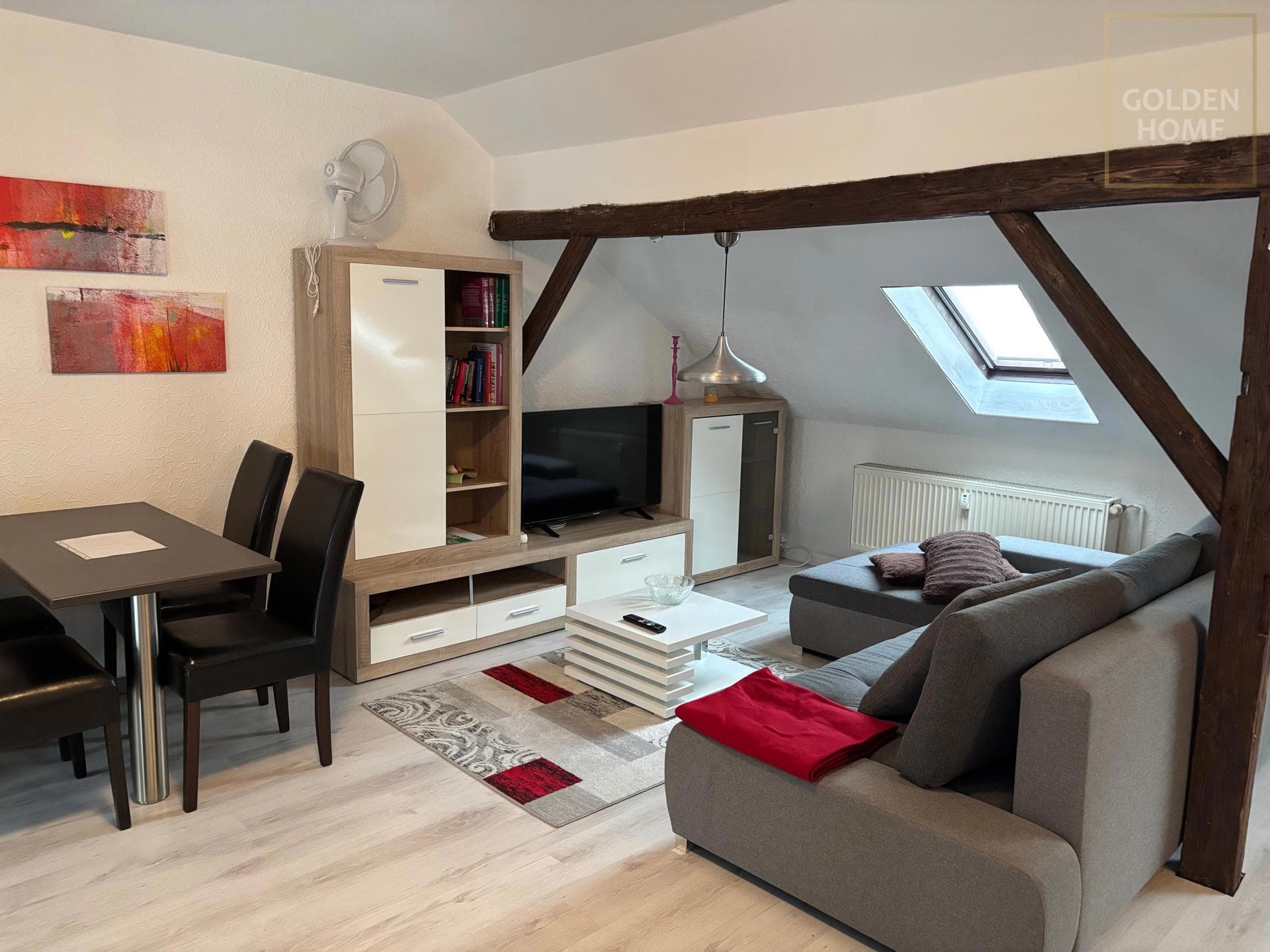 Kleines Mehrfamilienhaus in zentraler Wohnlage !!