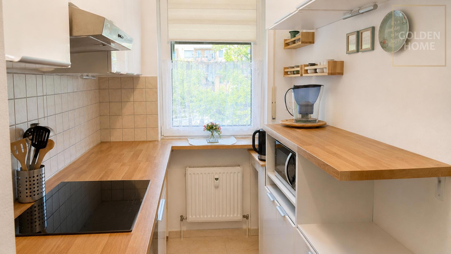 Zentral & ruhig – 2-Zimmer-Wohnung mit Balkon, Einbauküche & Tiefgaragenstellplatz