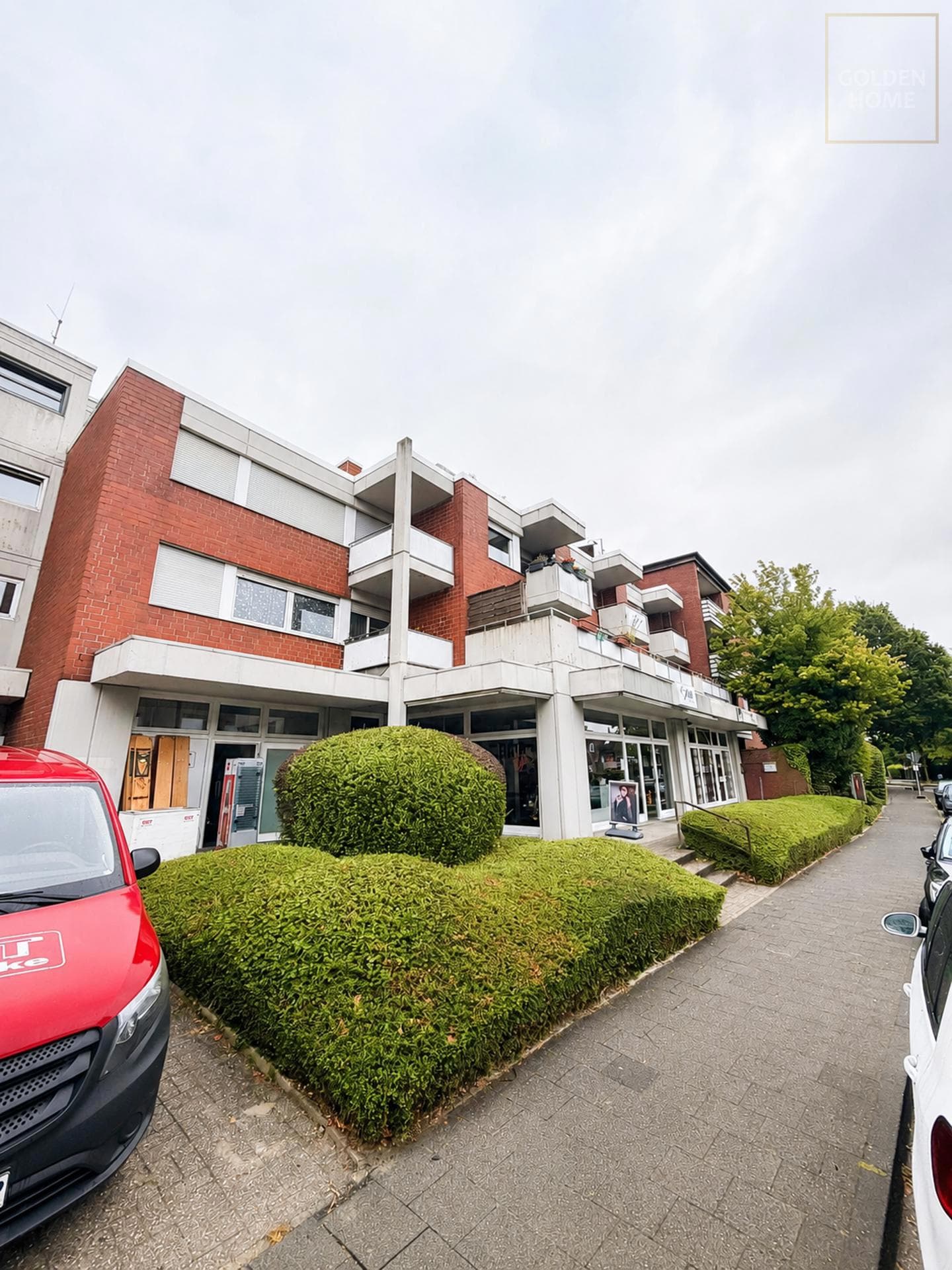 Bezugsfreie 1,5-Zimmer-Wohnung mit Balkon und Stellplatz