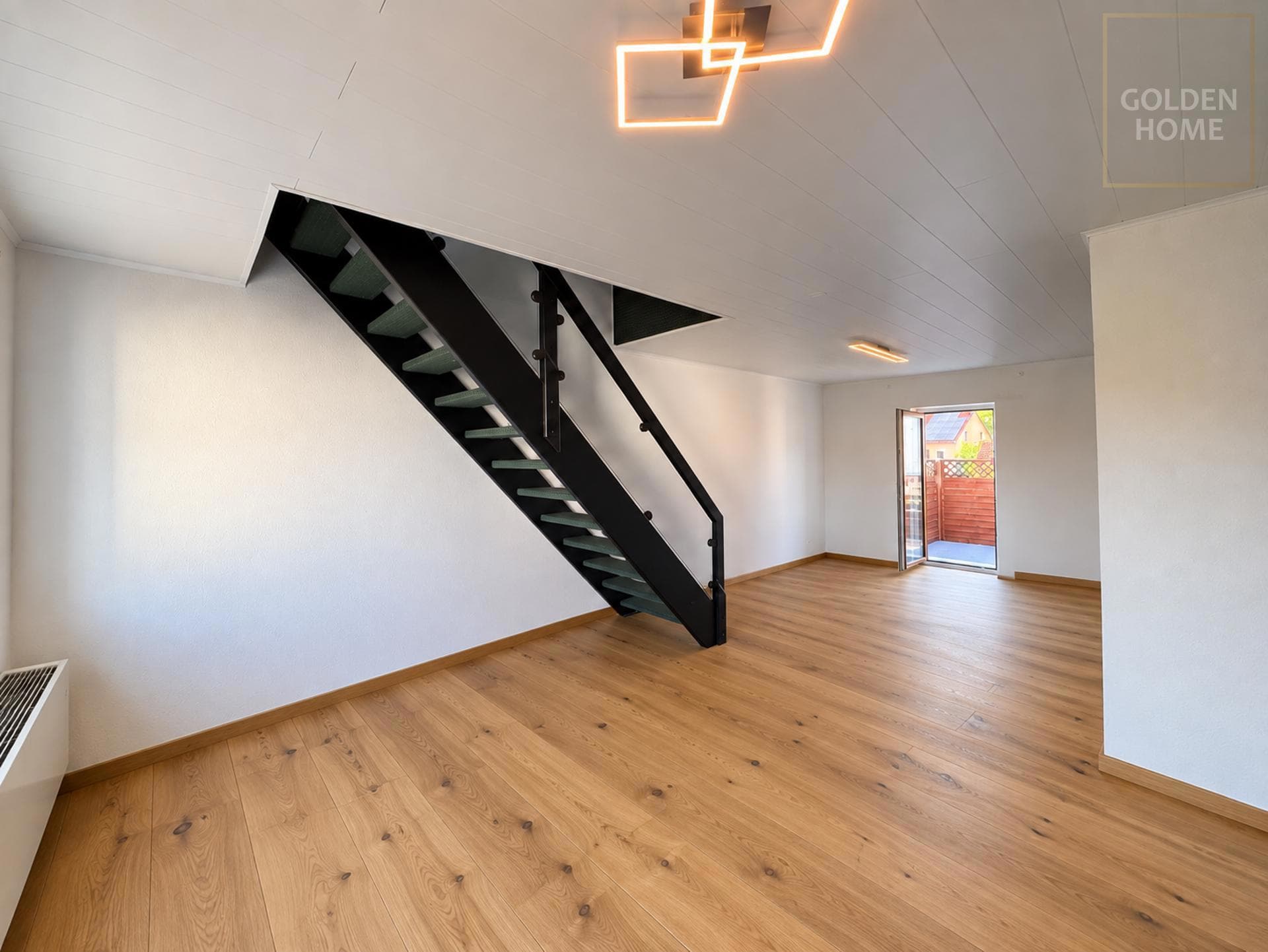 Maisonettewohnung mit sonniger Dachterrasse und Stellplatz