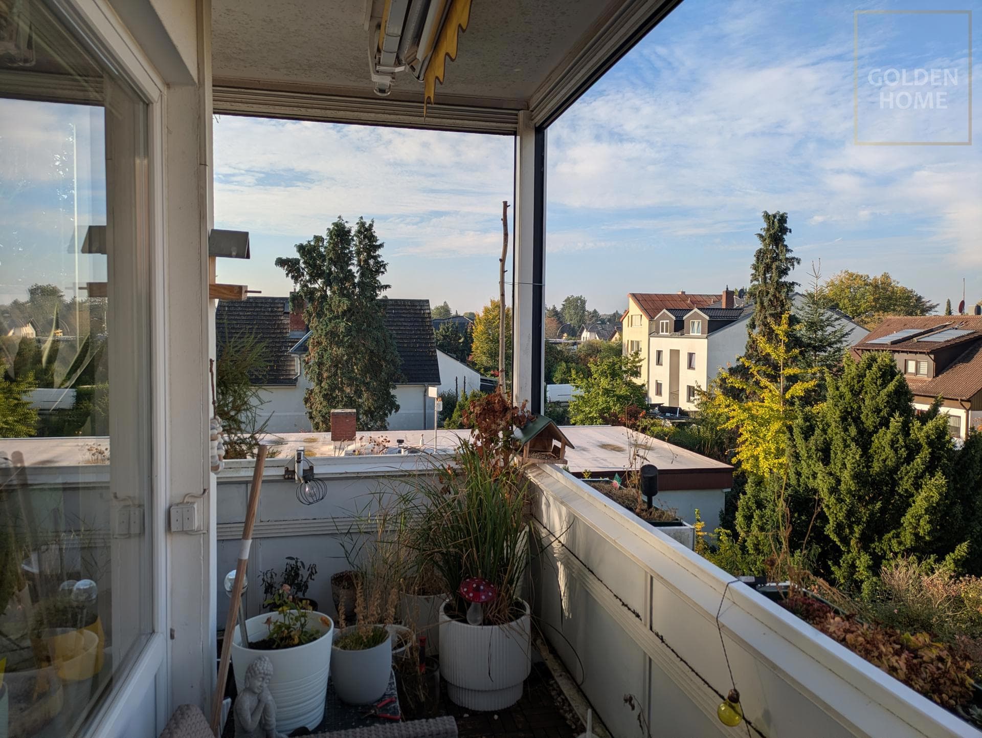 Sonnige 3,5-Zimmer-Wohnung mit Eckbalkon und Weitblick
