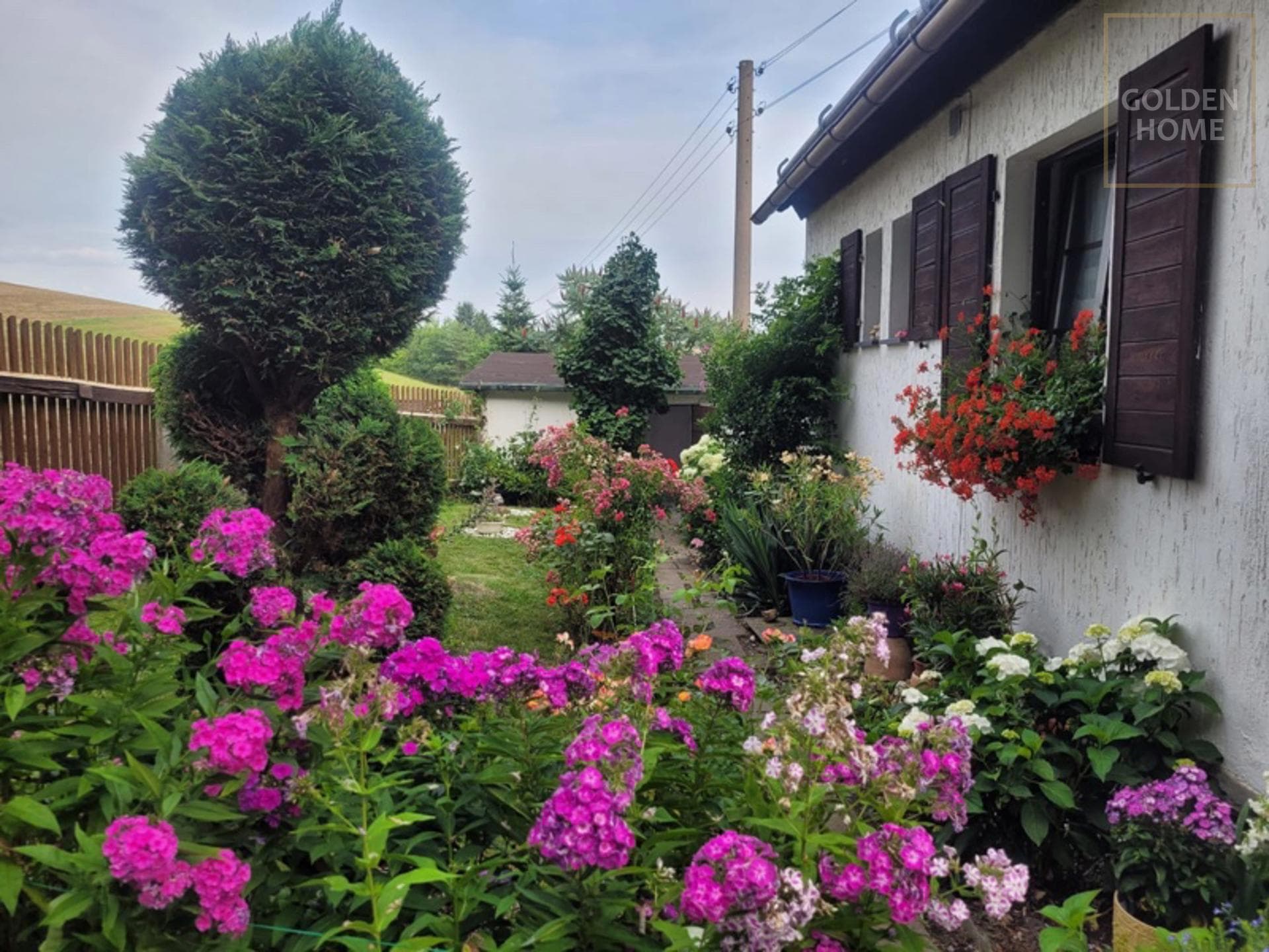 Freistehendes Einfamilienhaus in Greiz am Waldrand !!