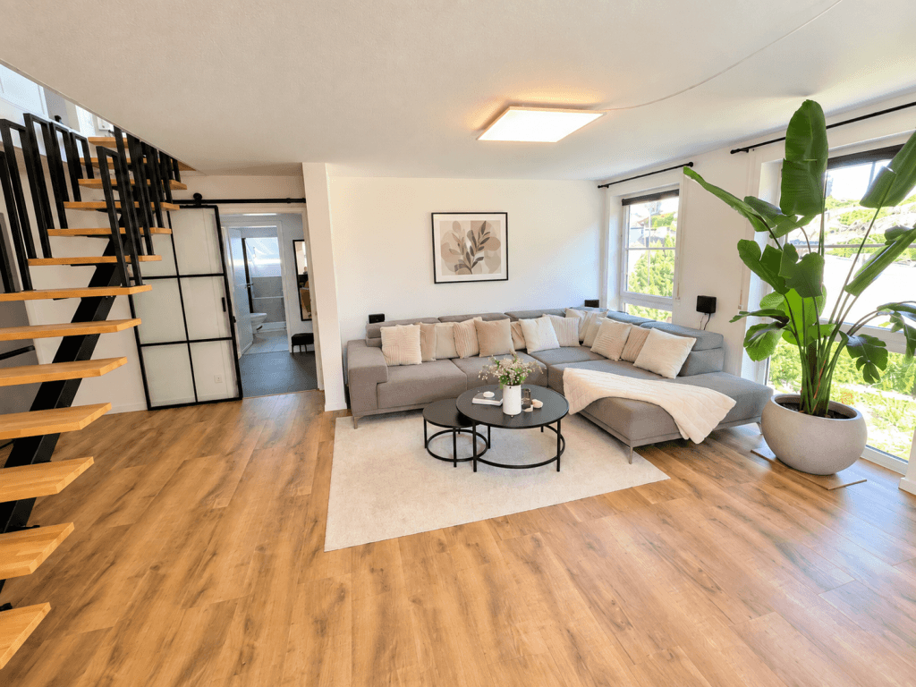 Wohnqualität mit exklusivem Anspruch! Elegantes 2,5 Zimmer-Dachstudio!