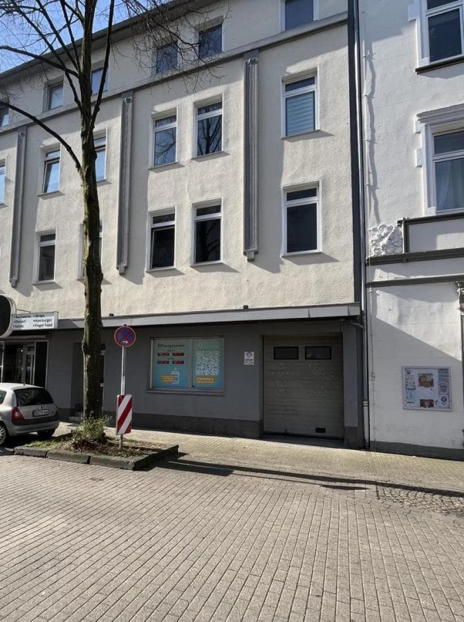 Gewerbehalle mit Charakter – vielseitige Fläche für Lager, Produktion, Studio & kreative Konzepte