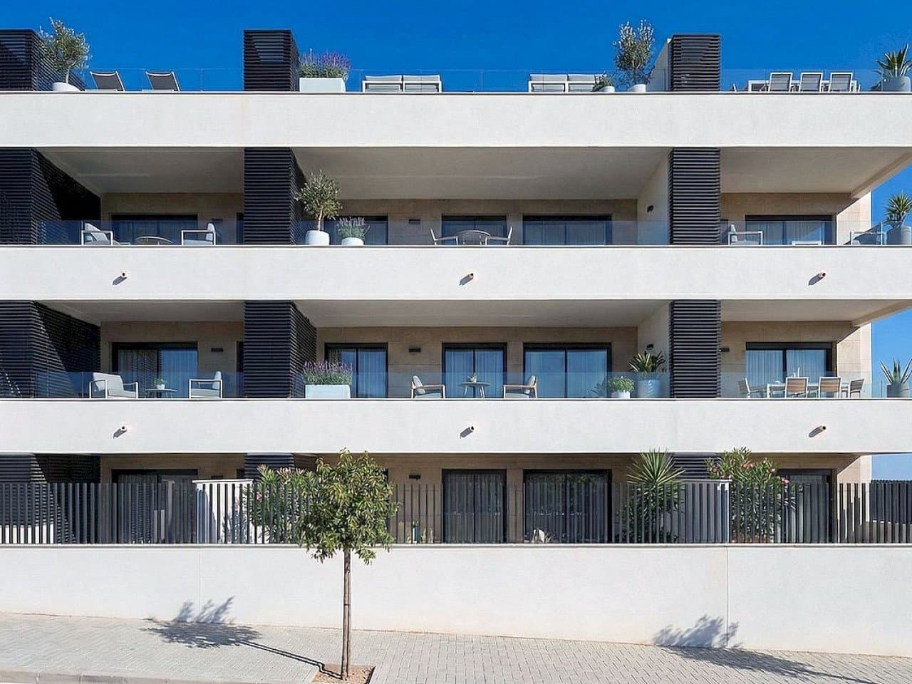 Neubau-Penthouse im Zentrum von Benijofar