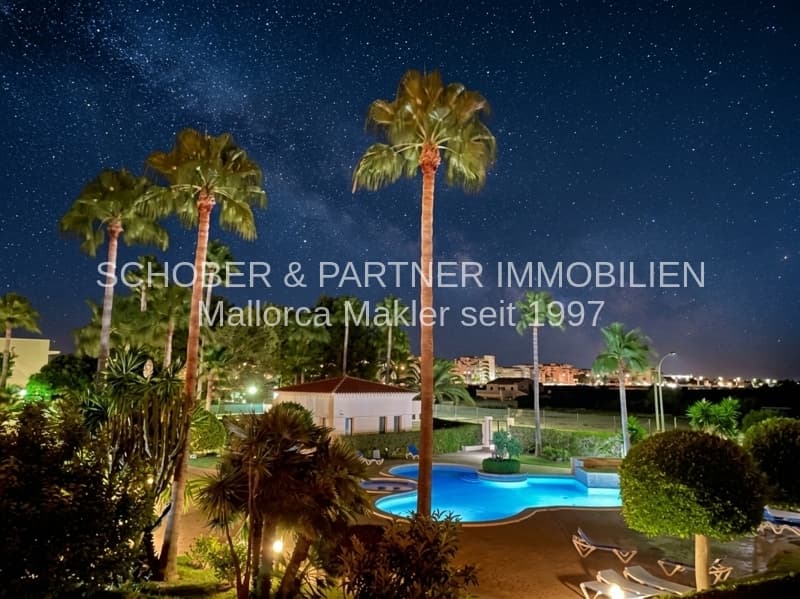 Großzügige 4-Zimmer-Wohnung mit privaten Gartenanteil und Privatsphäre