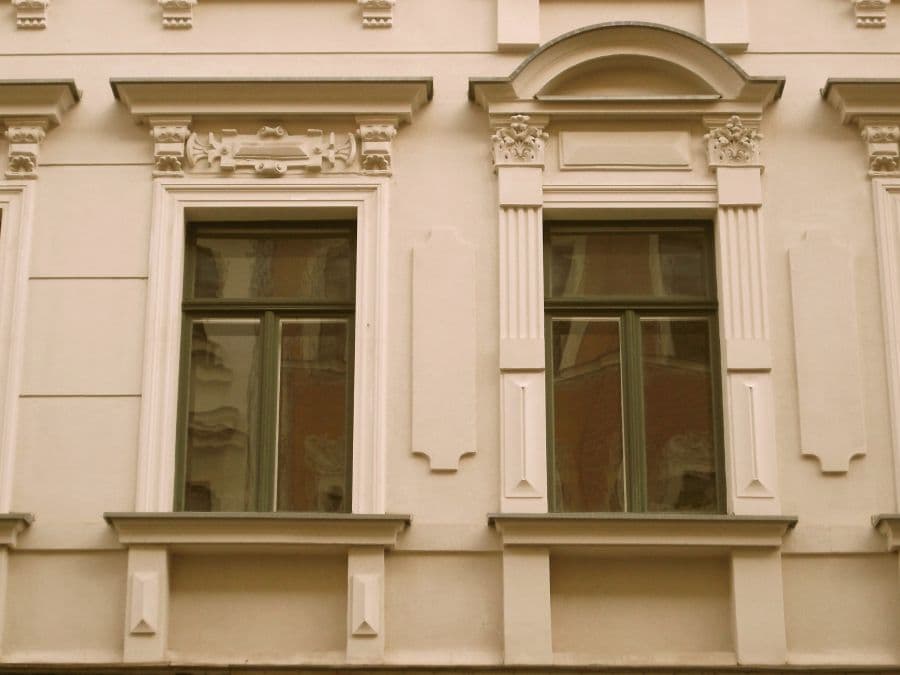 Provisionsfrei* Mehrfamilienhaus in Altlindenau, unsaniert